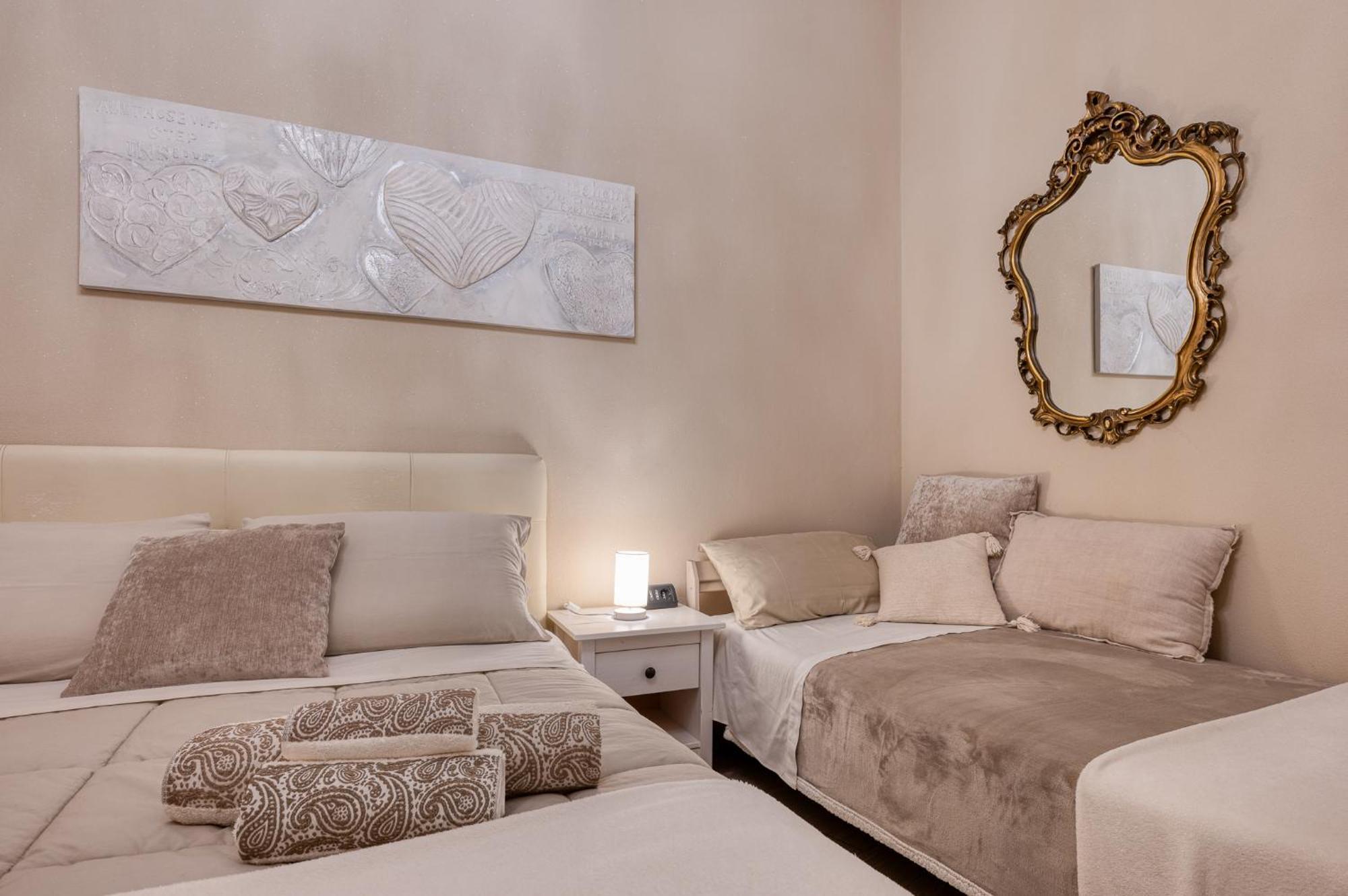 Your House Rooms Γένοβα Εξωτερικό φωτογραφία